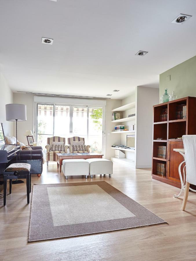 Apartamento Tibula Teatro Parking メリダ エクステリア 写真